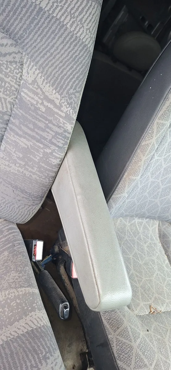 Van Seat renualt master 2008 - Image 3