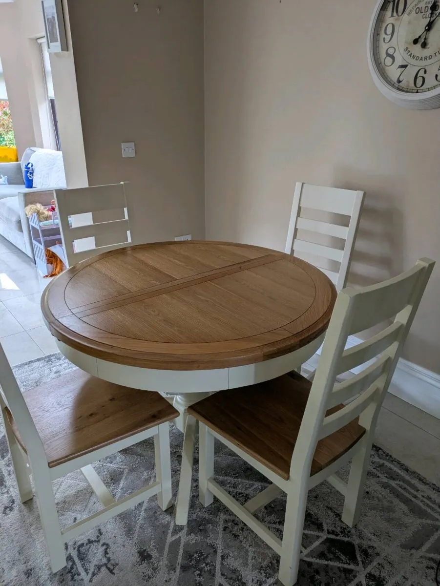 Kitchen table - Image 2