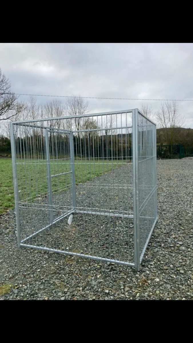 Dog run / kennel - Image 1