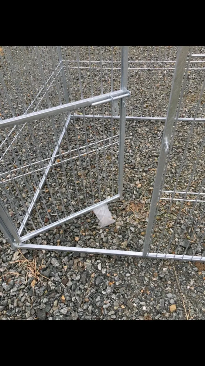 Dog run / kennel - Image 4