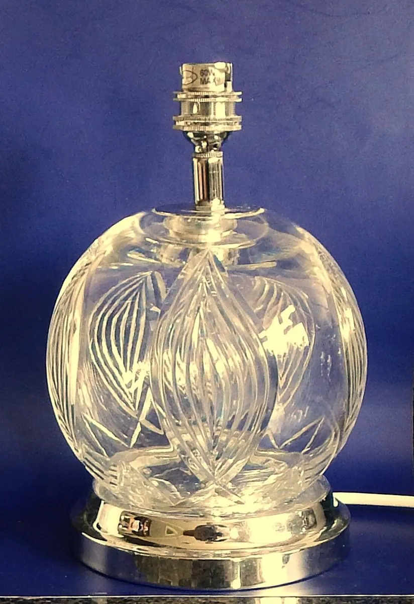 Tipperary Cut Crystal Table Lamp with New Shade - Image 3