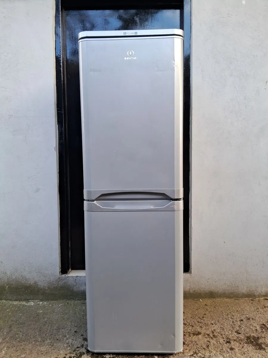 FRIDGE AND FREEZER FULL FROST FREE - Image 1