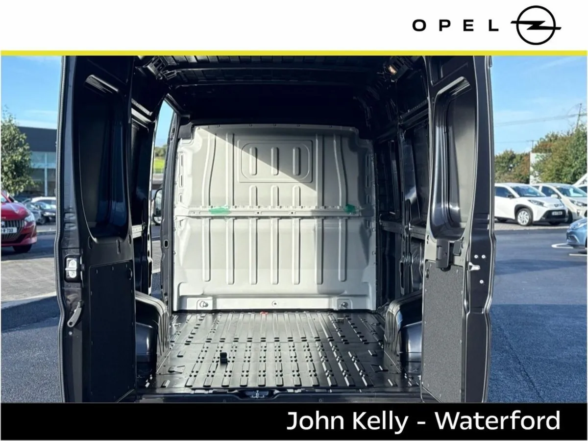 Nissan NV400 L2 H2 - Image 2