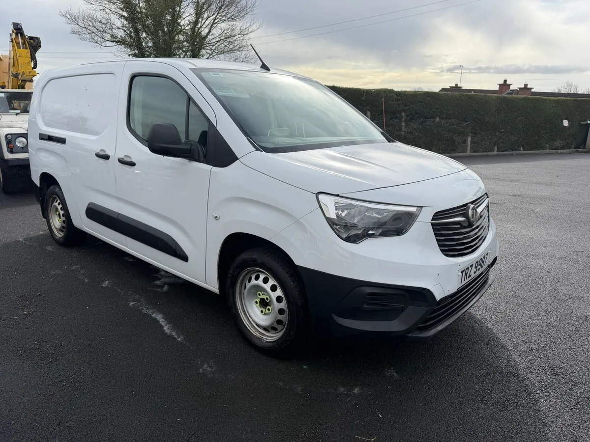 2022 Vauxhall Combo Berlingo LWB 1.5 Diesel - Image 2