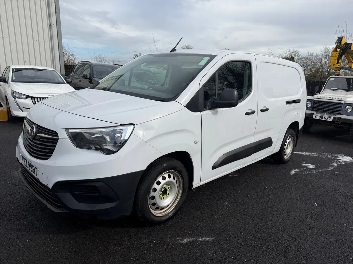 2022 Vauxhall Combo Berlingo LWB 1.5 Diesel - Image 1
