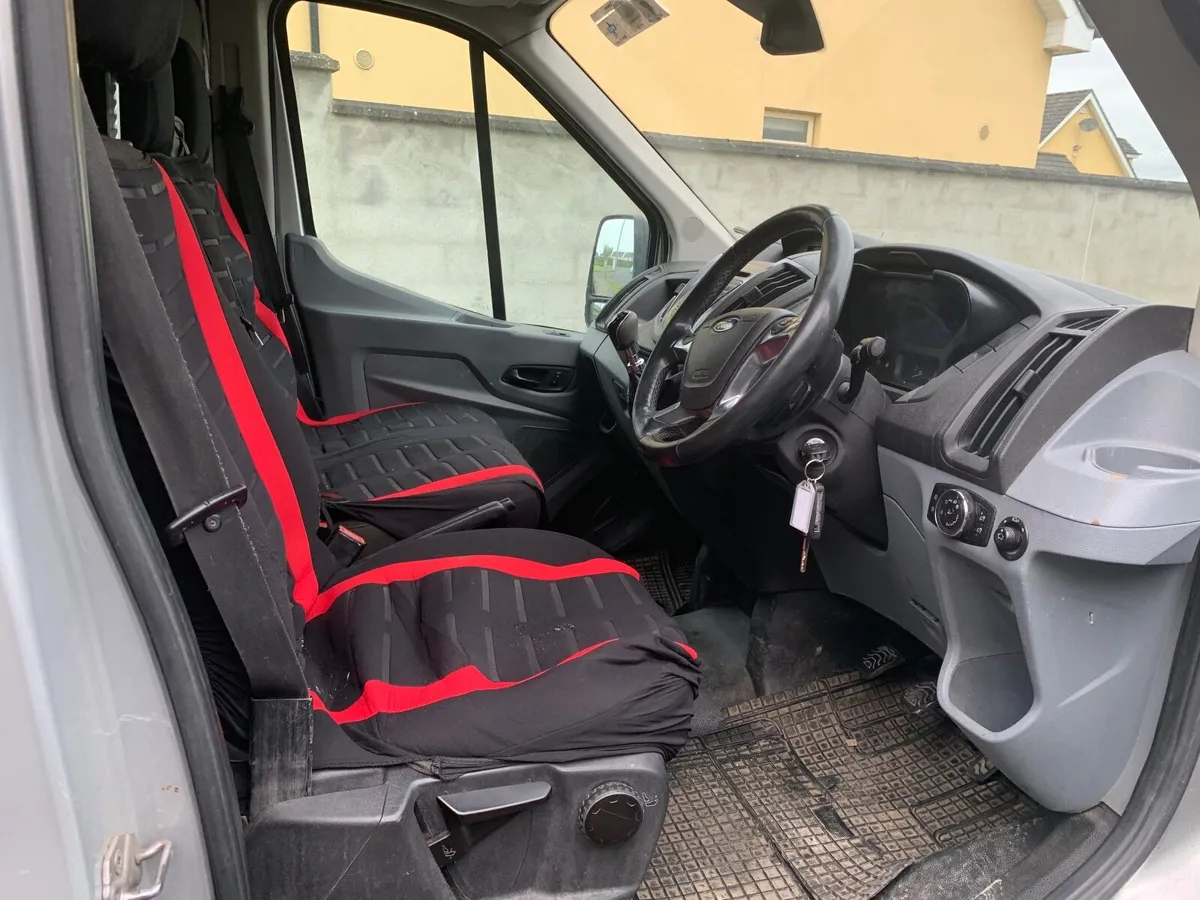Ford Transit 141 trend model - Image 2