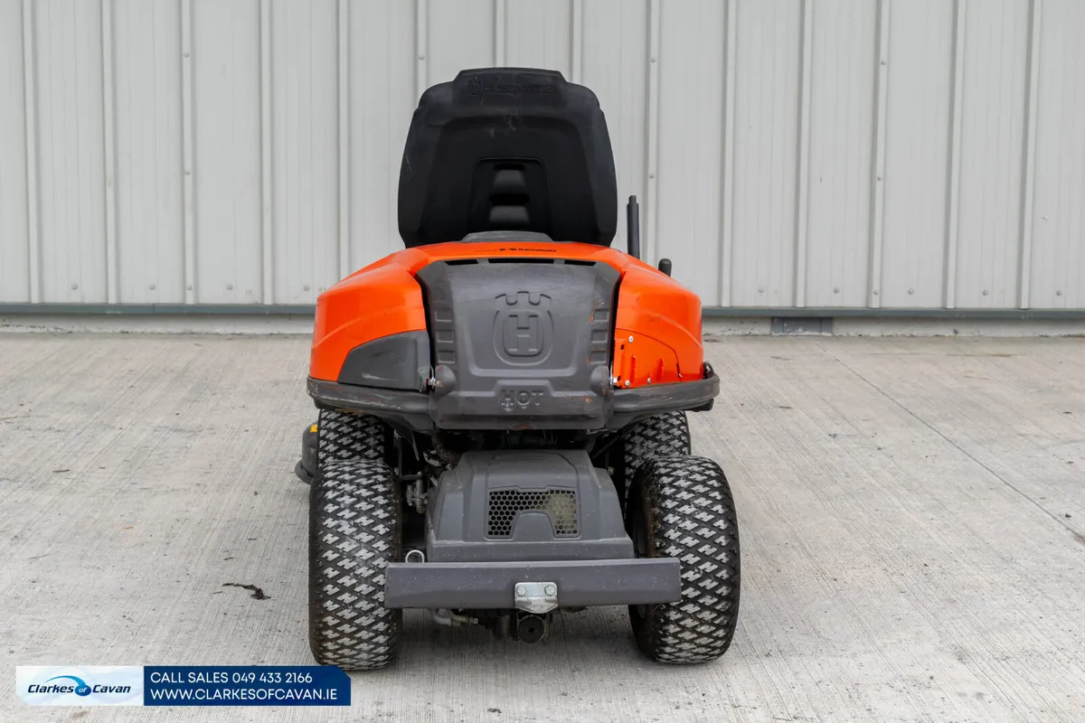 2019 Husqvarna 316TX Rider Lawnmower - Image 4