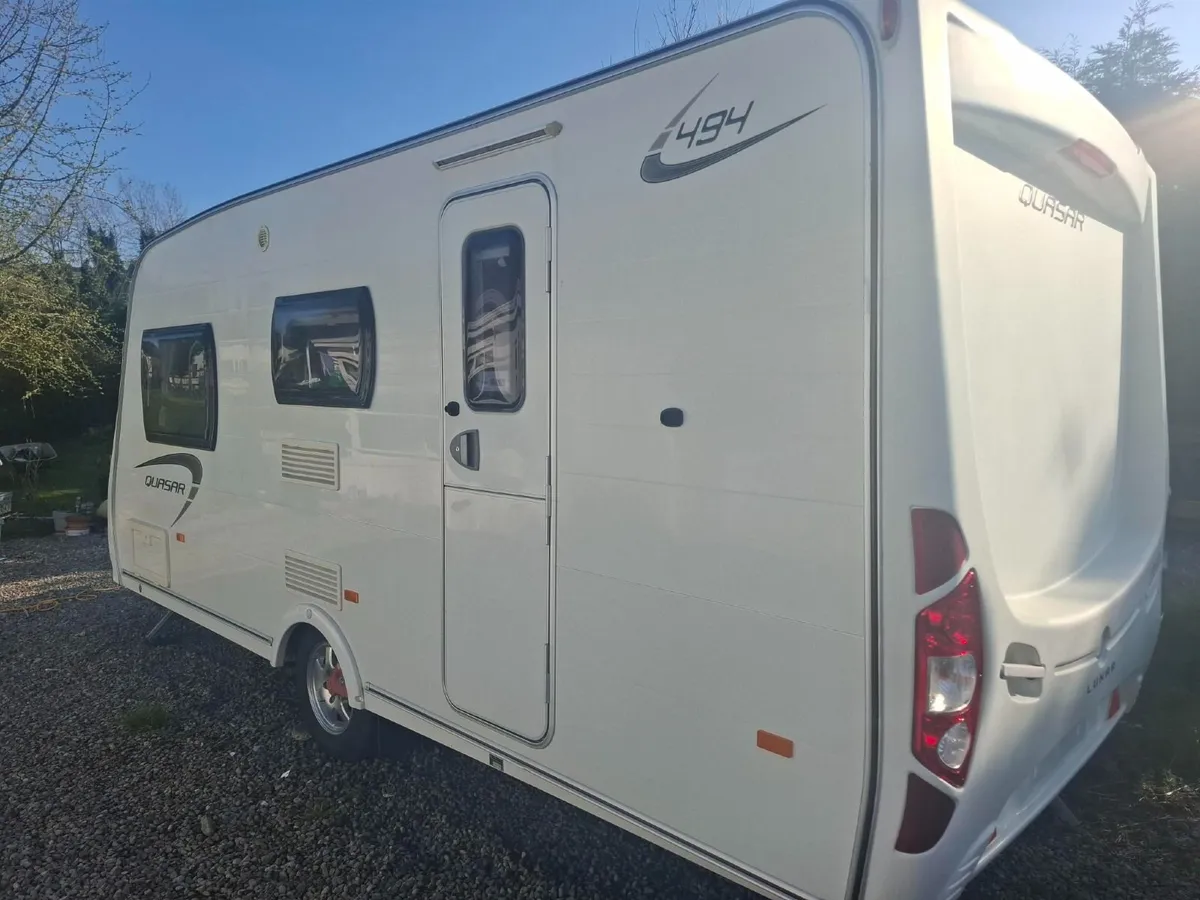 4 Berth 2012 Lunar Quaser caravan - Image 2