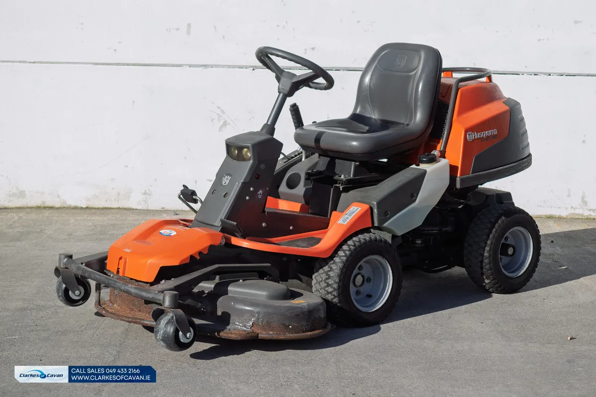 2016 Husqvarna R418 TS Lawnmower - Image 1