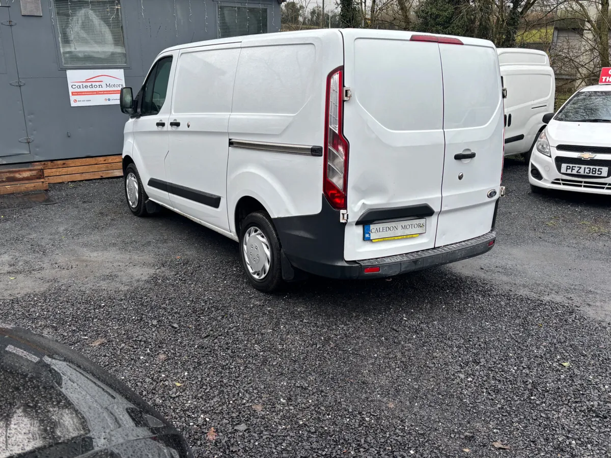 FORD TRANSIT CUSTOM-NEW CVRT - Image 3