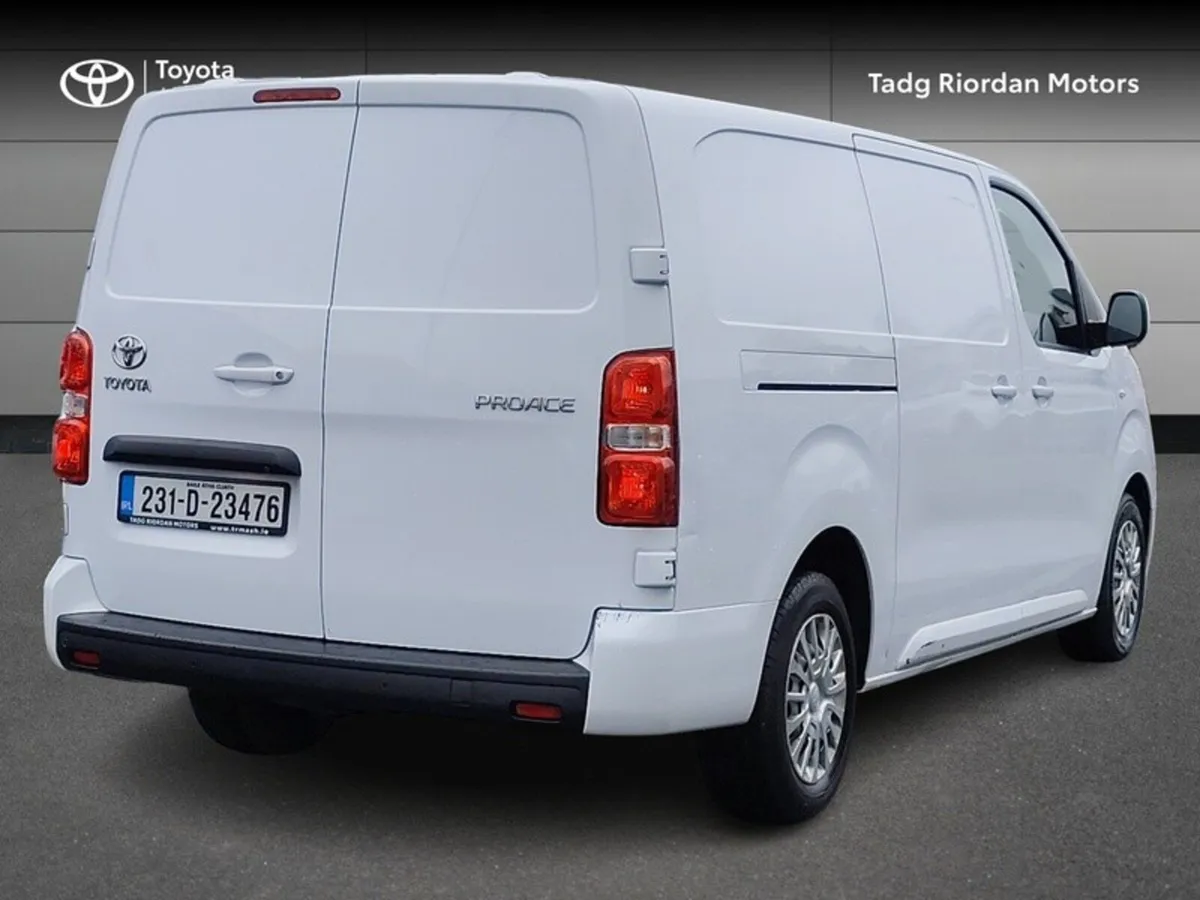 Toyota Proace LWB AUTO - Image 2