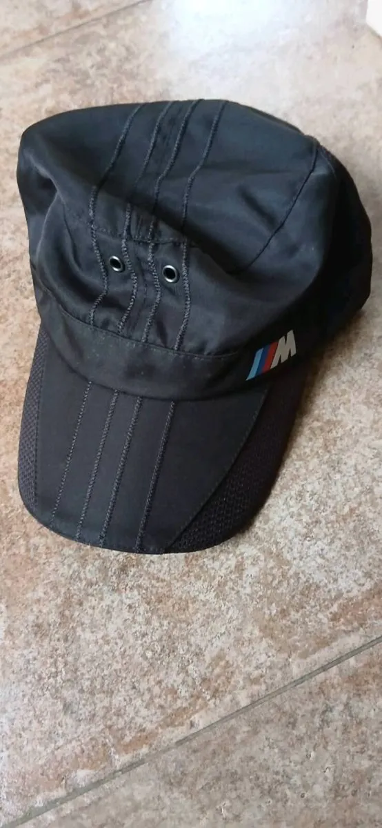 Baseball caps - Image 1