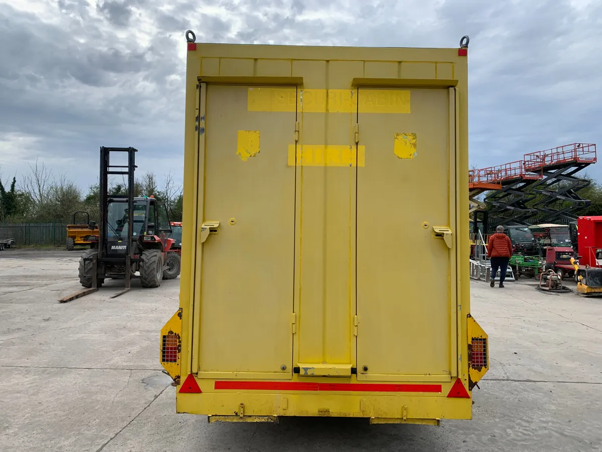 AUCTION ENDS TOMORROW - BID ONLINE NOW!!! - Image 4