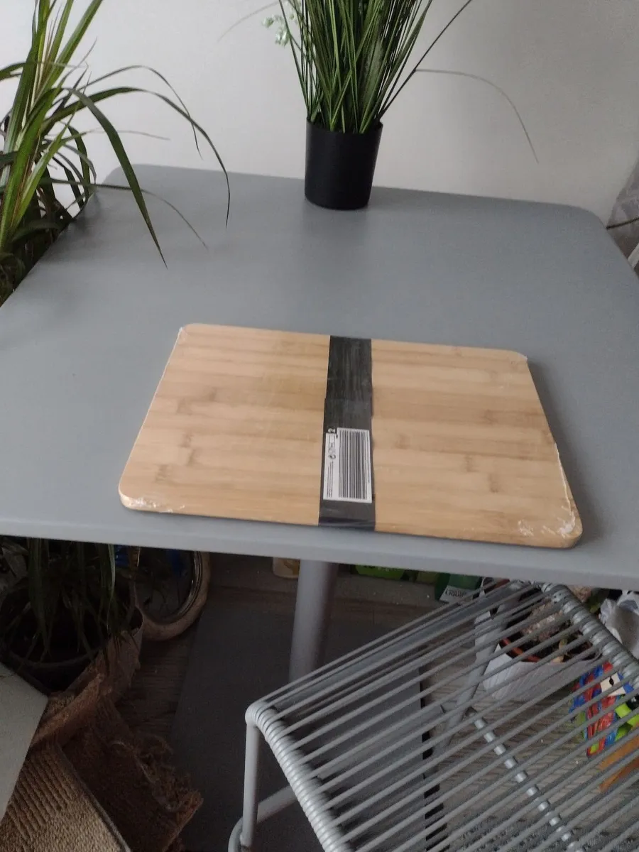 New steel bar table indoor/outdoor - Image 1
