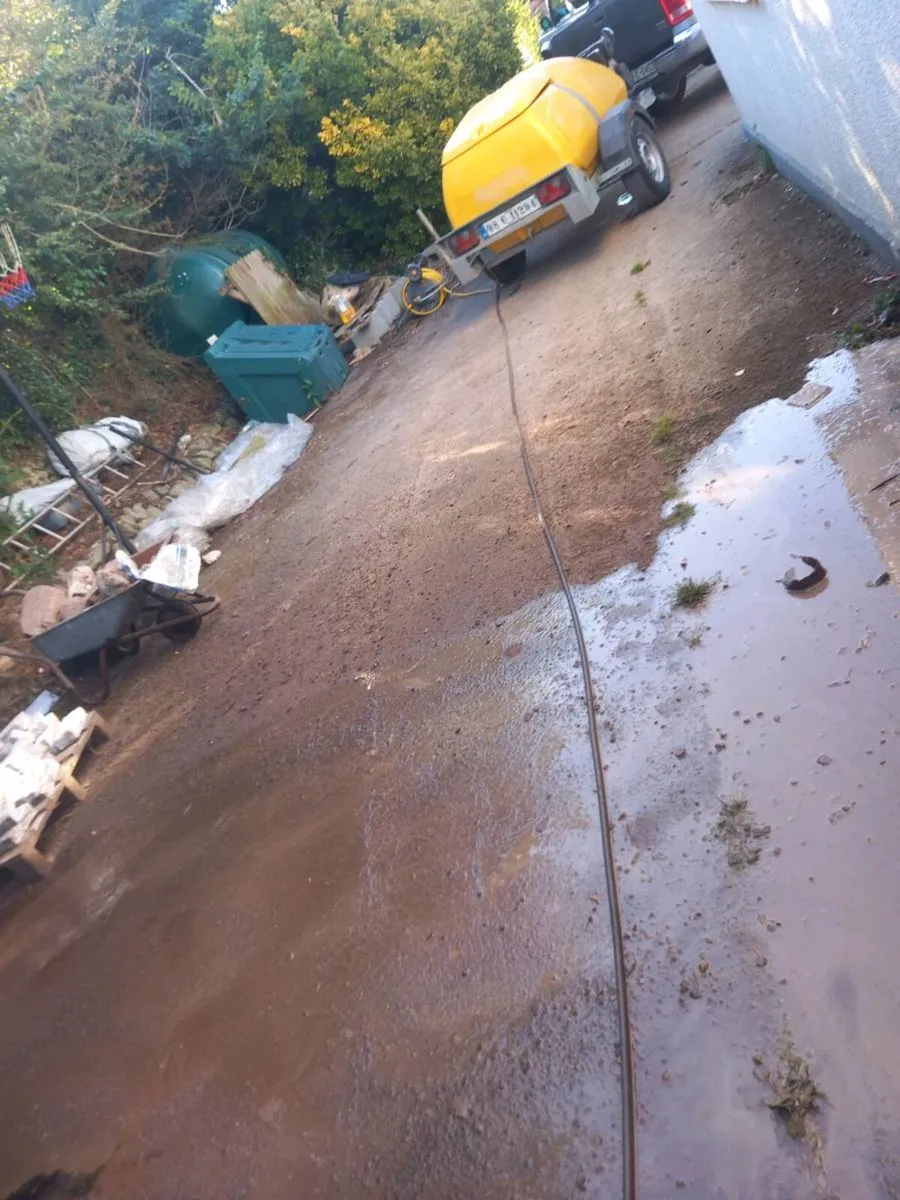 Power washing service - Image 1