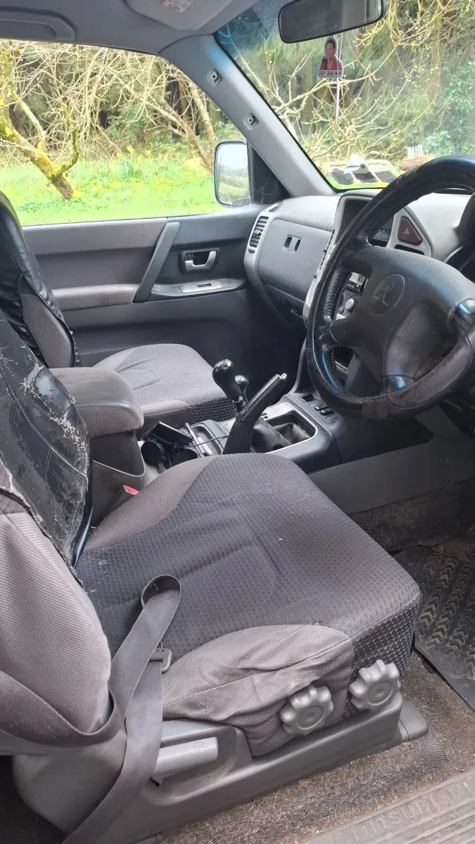 Mitsubishi Pajero 2006 - Image 4