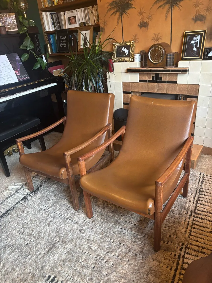pair of mid century chairs - Image 2