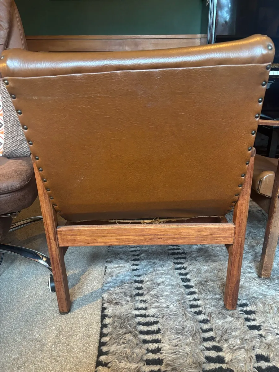 pair of mid century chairs - Image 4