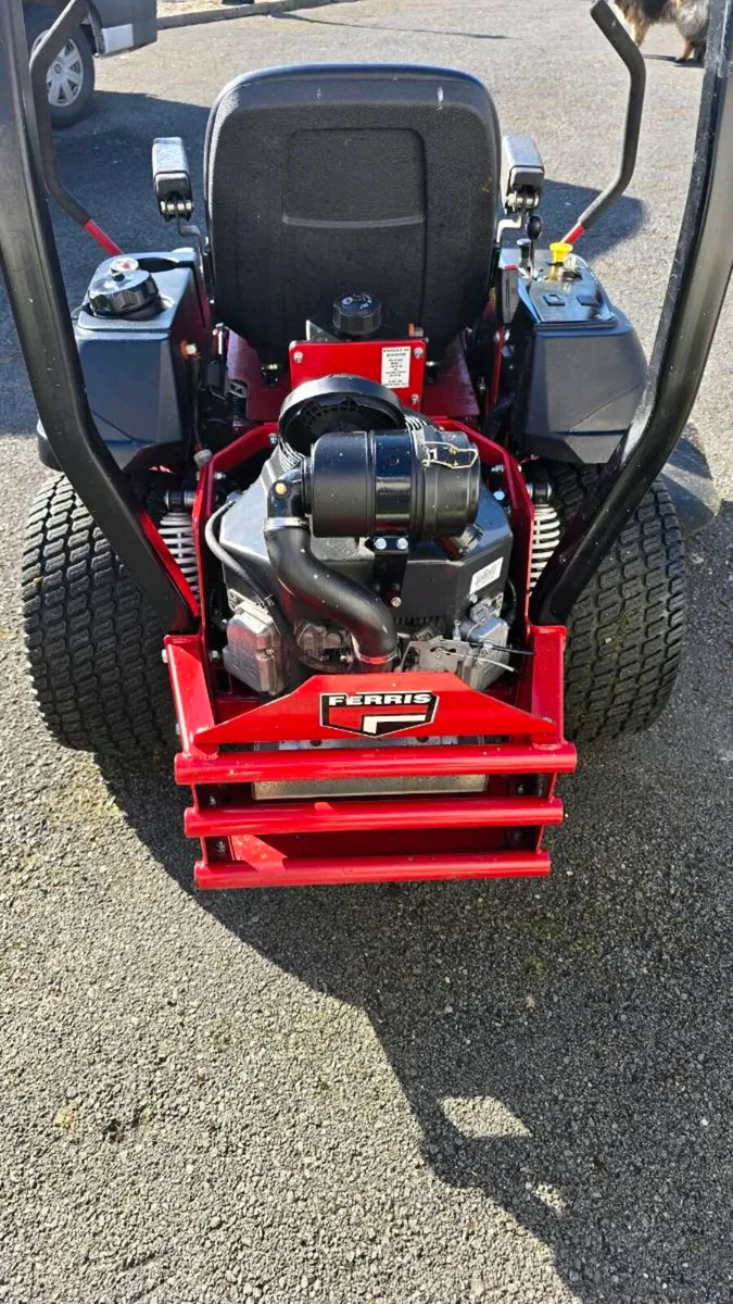 Ferris Kawasaki Commercial zero turn - Image 4