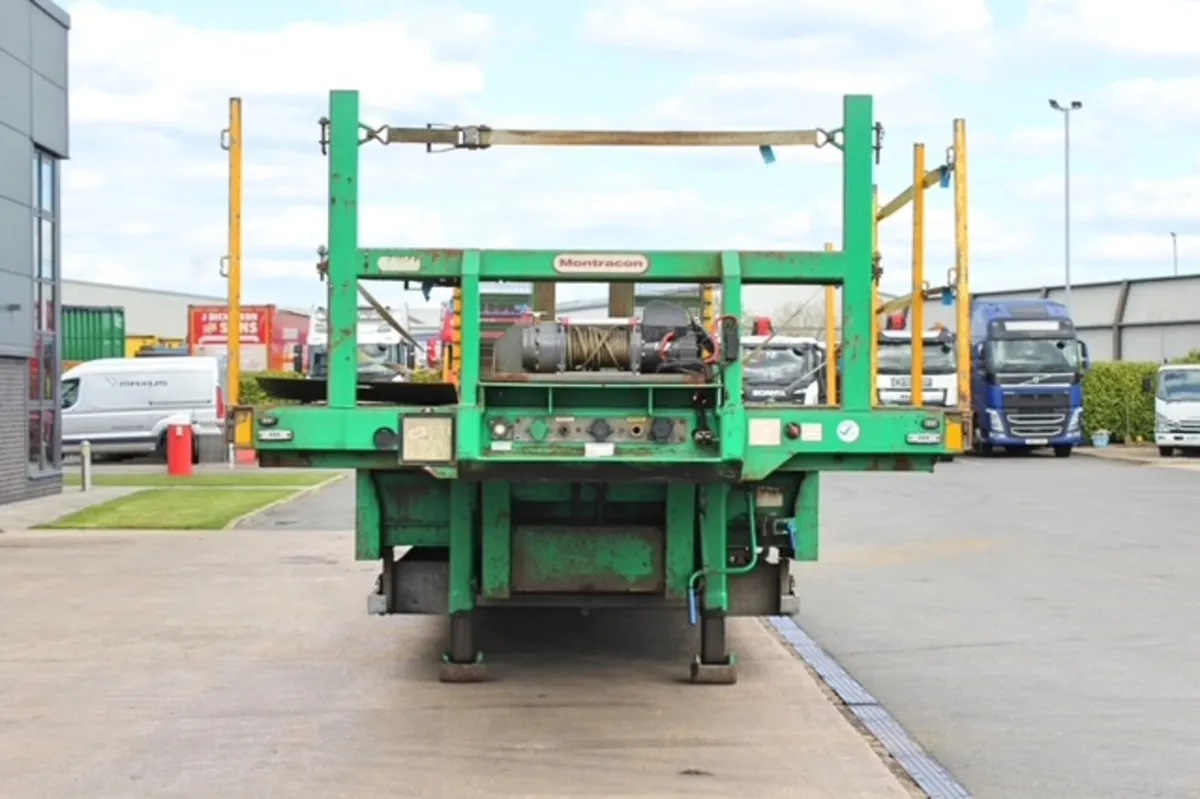 2017 MONTRACOM TRI-AXLE LOW-LOADERRUCK - Image 2