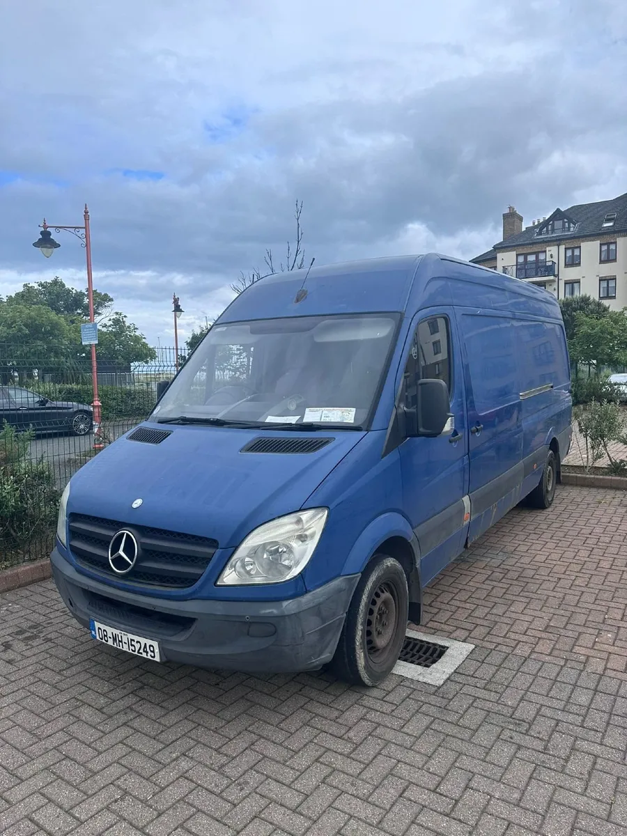 Mercedes-Benz Sprinter 2008 - Image 2