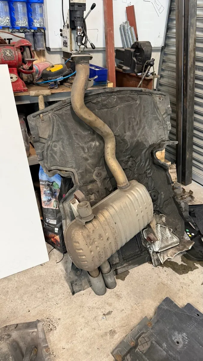 2007 bmw 325i exhaust - Image 2
