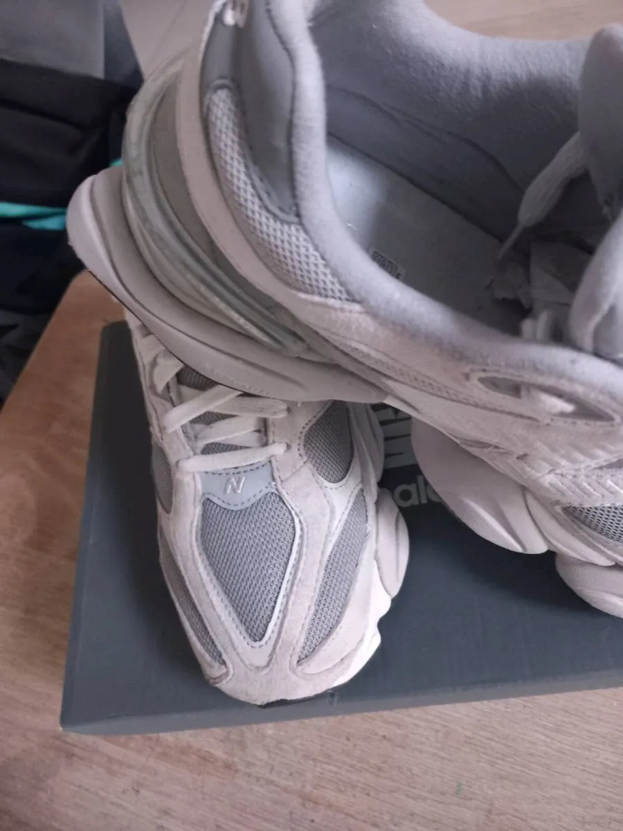 New Balance 9060 - Image 3