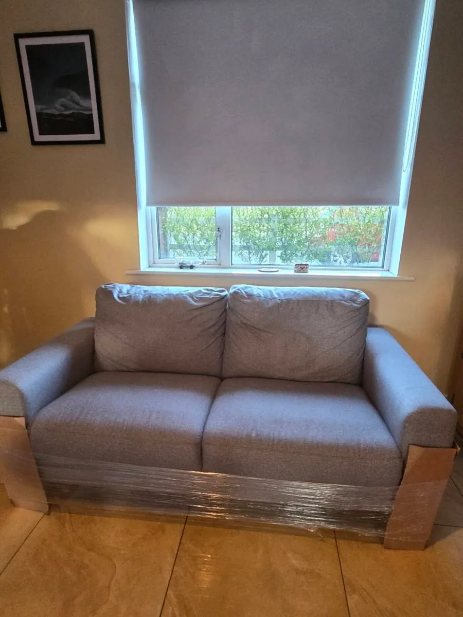 Two Seater fabric couch - Image 2