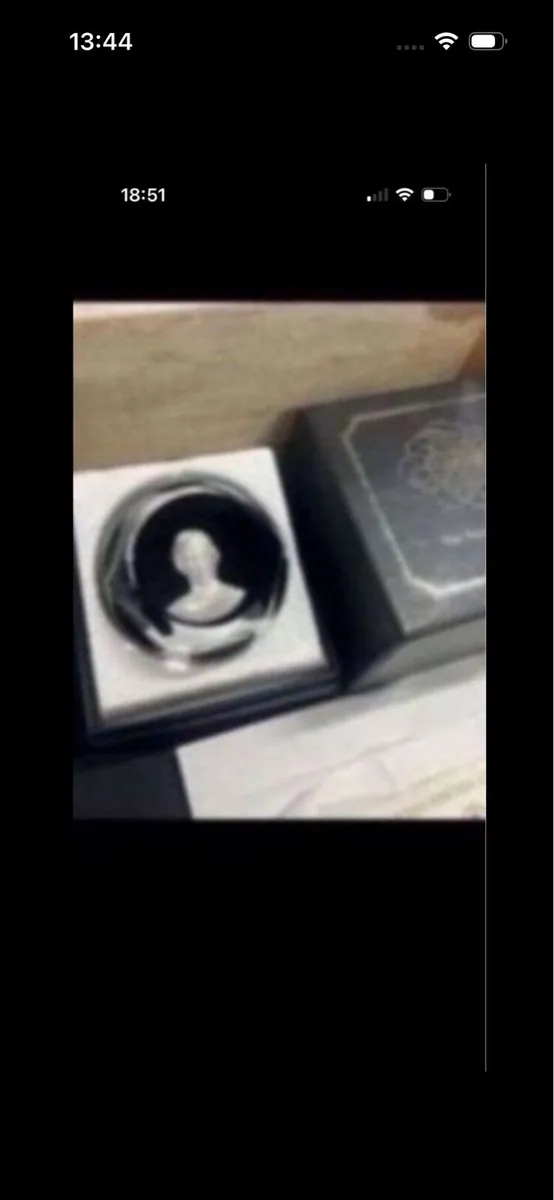 4 pinches baccarat commemorative paperweights - Image 3