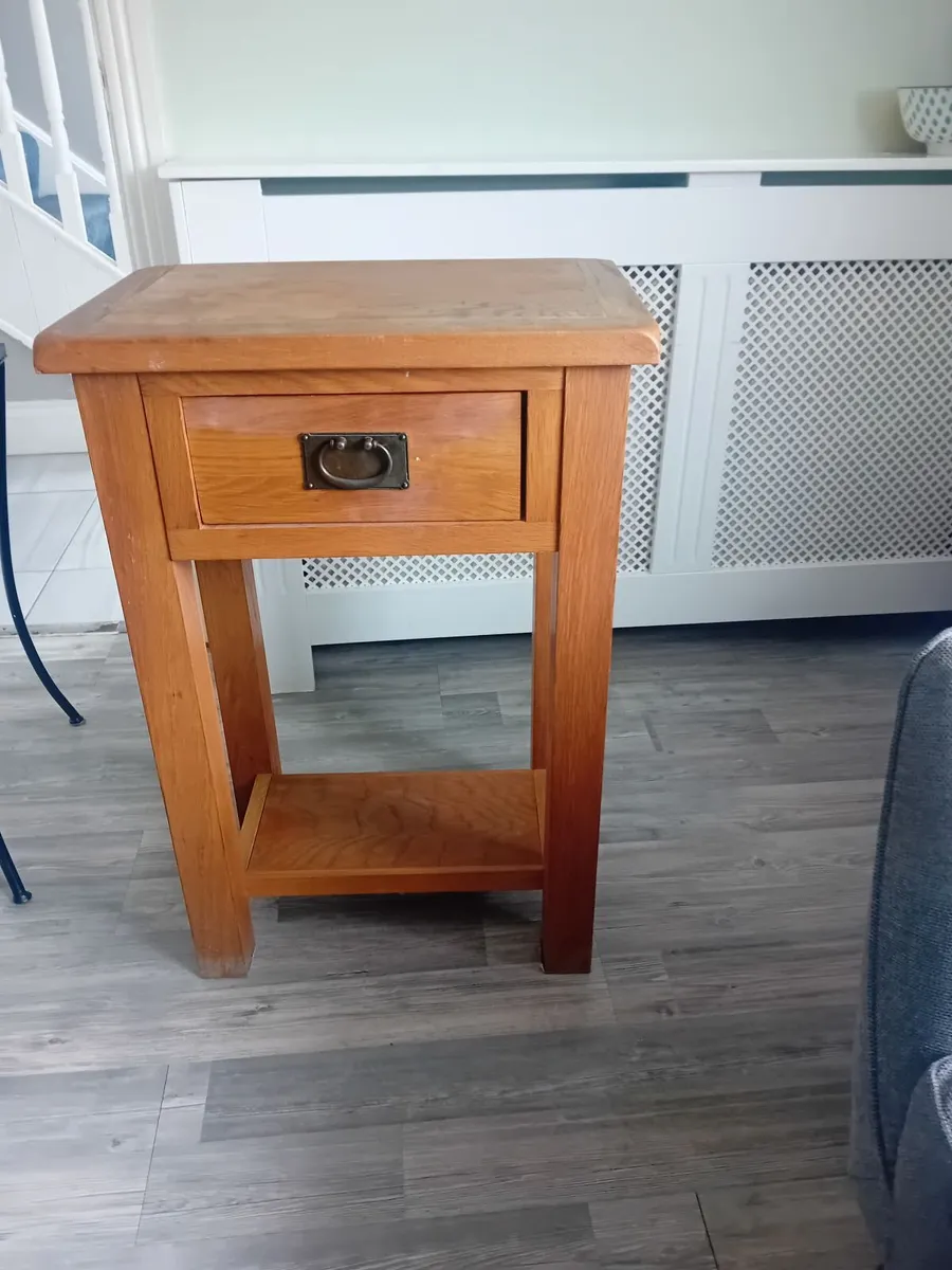 Pine Table - Image 3