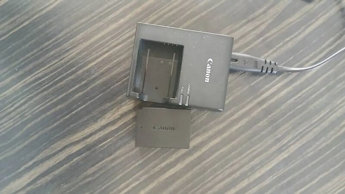 Canon 4000D - Image 2