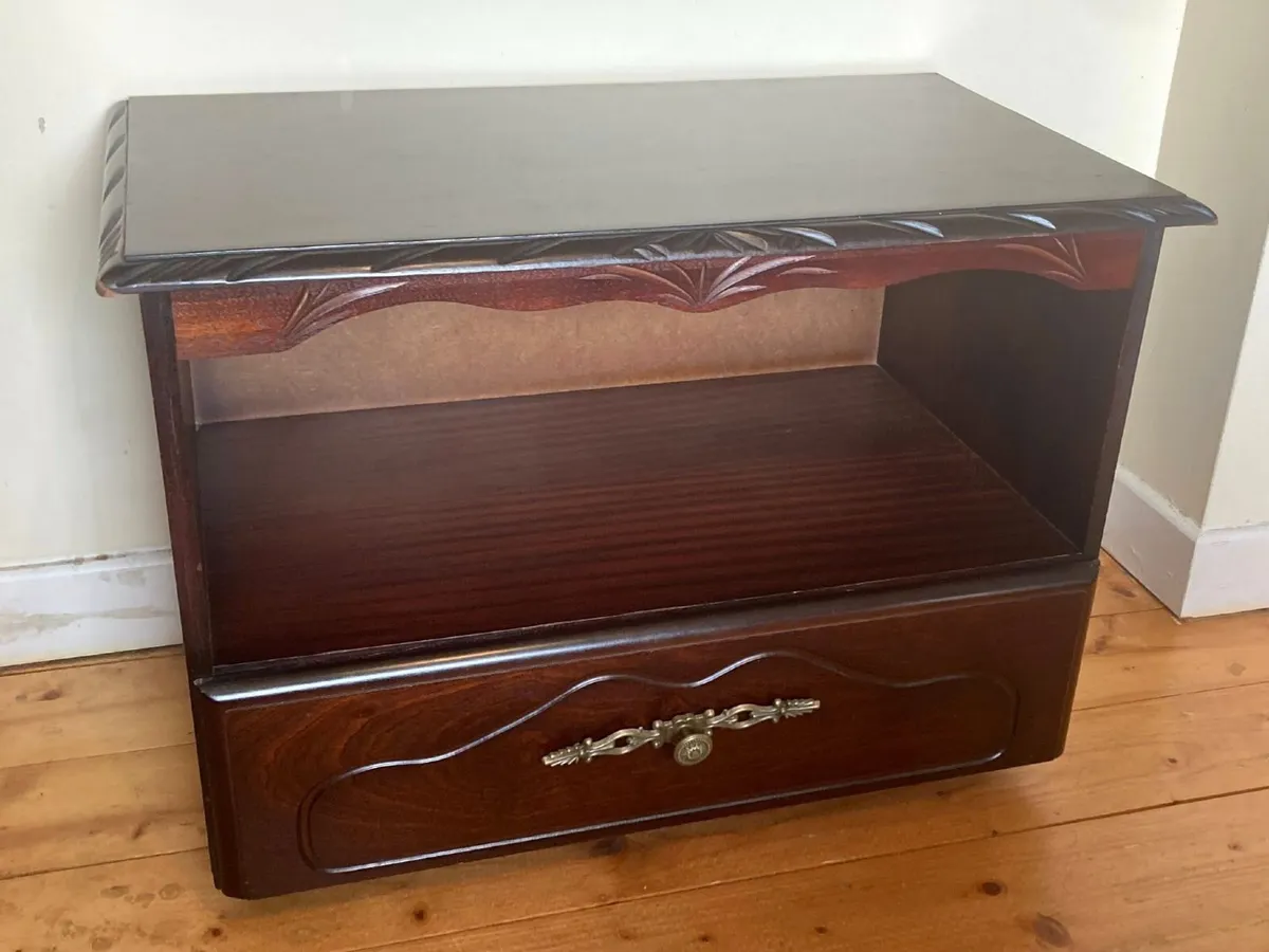 Solid Rossmore Mahogany TV Unit - Compact Storage - Image 4