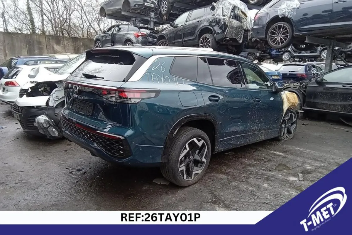 2025 VOLKSWAGEN TAYRON BRAKING FOR PARTS - Image 1