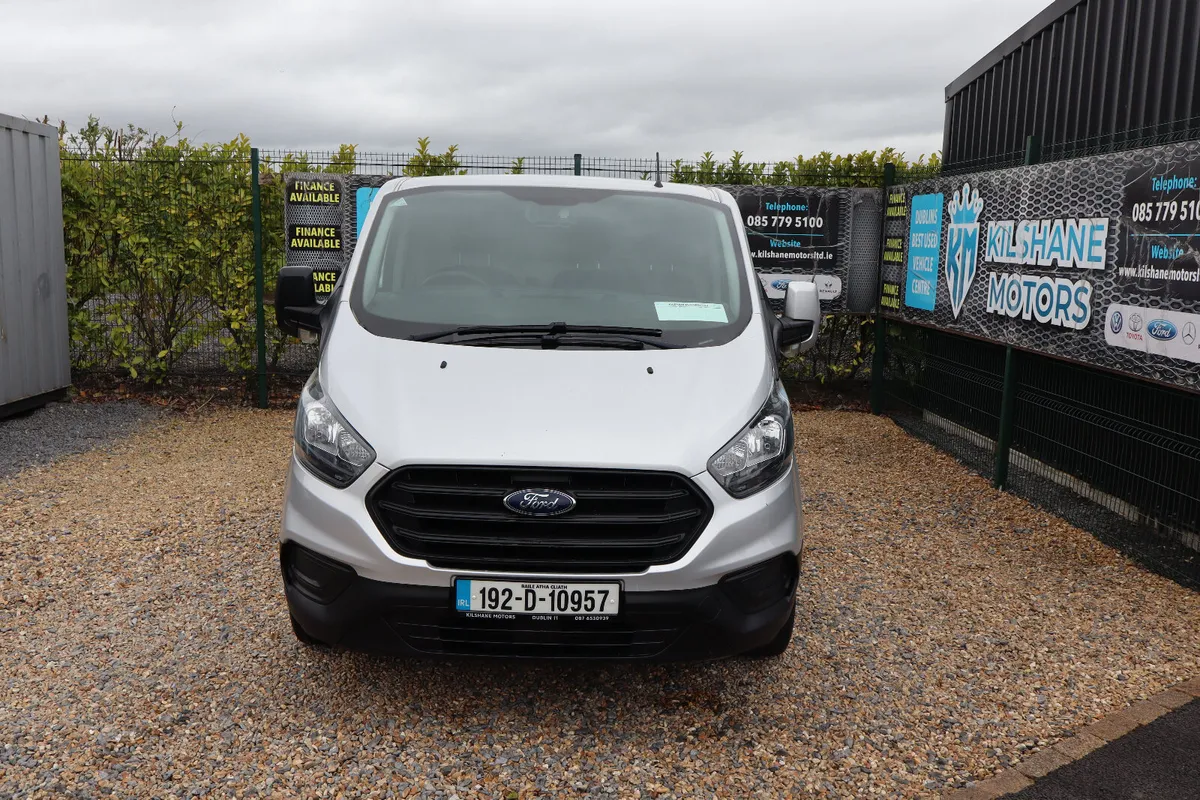 Ford Transit Custom 2019 - Image 2
