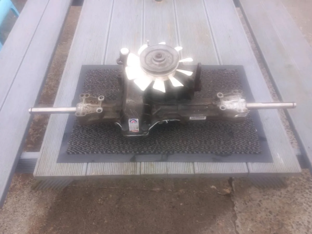 John deere hydrostatic transmission for sale - Image 3