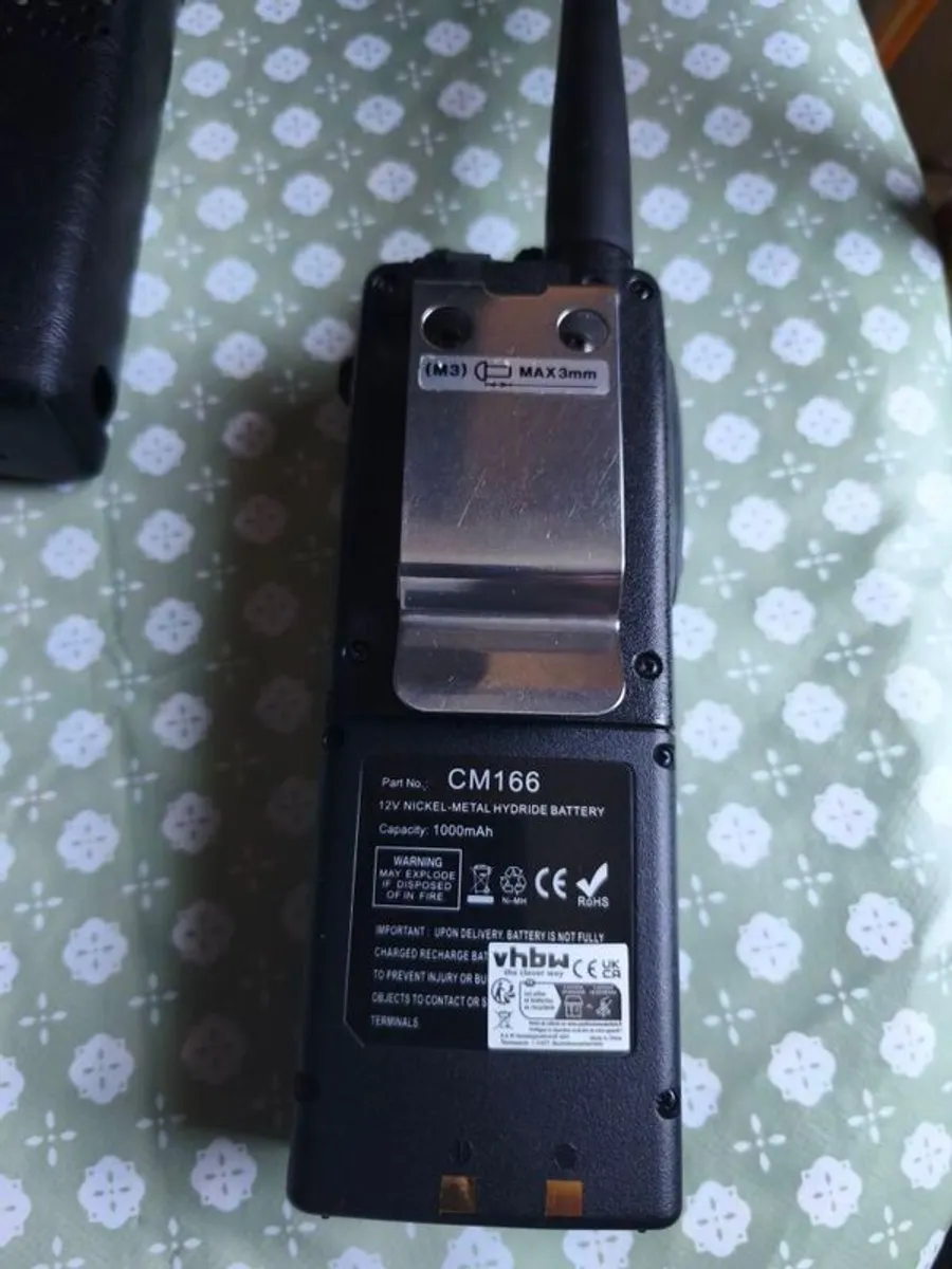 Icom IC-A22E AirBand  Radio Transceiver - Image 3