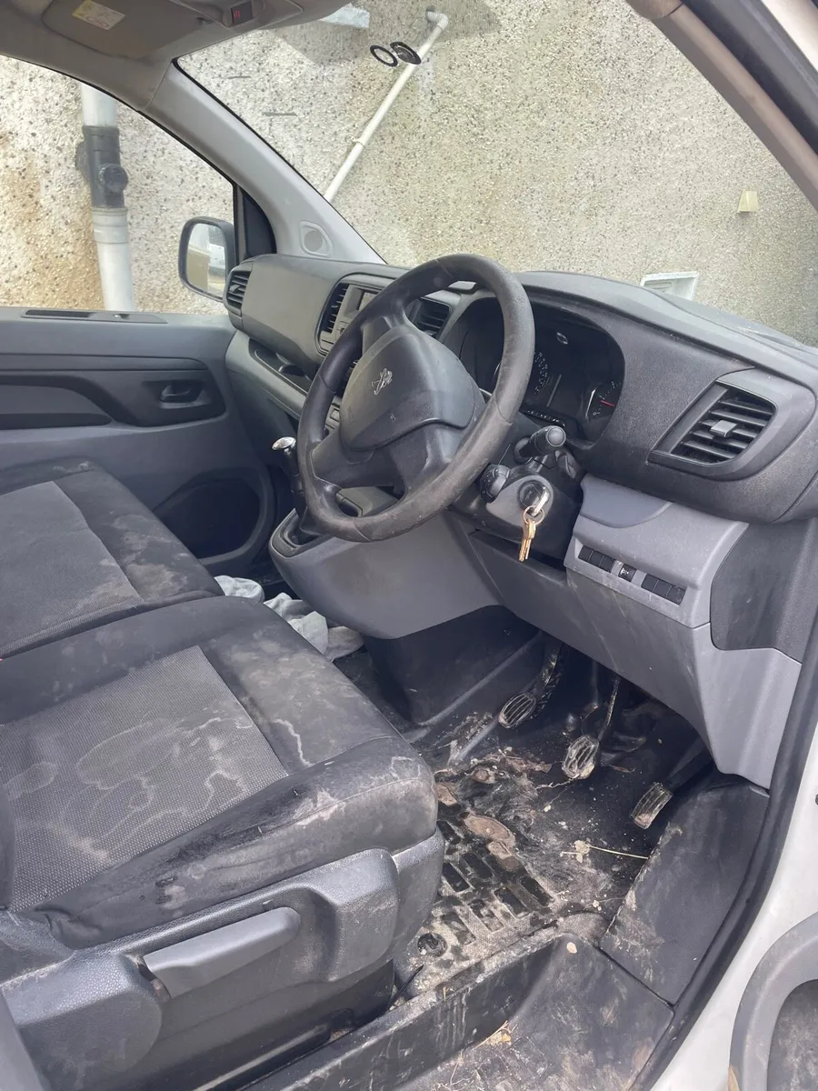Peugeot expert 1.6 blue hdi - Image 2