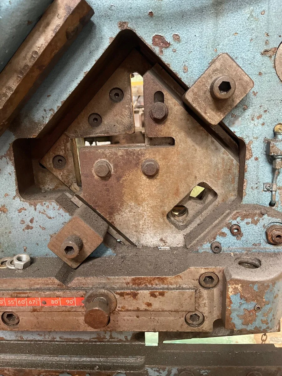 Iron worker - Image 4