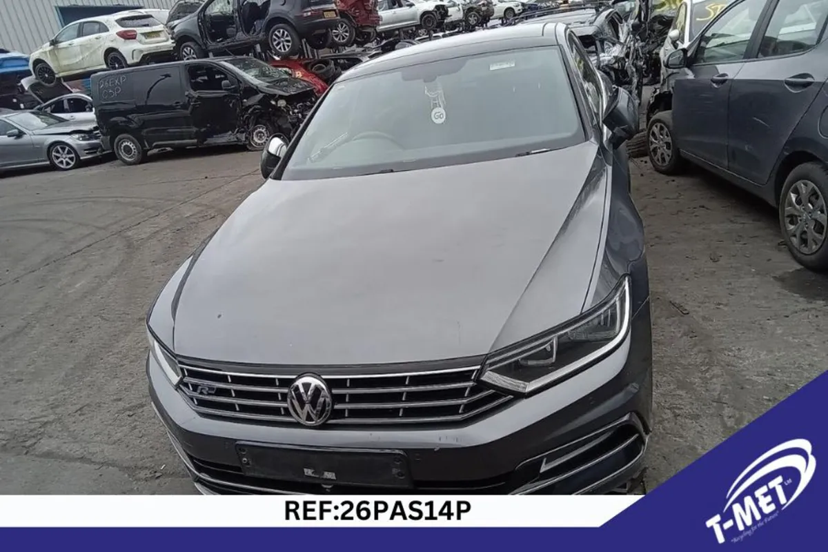 2017 VOLKSWAGEN PASSAT BREAKING FOR PARTS - Image 2