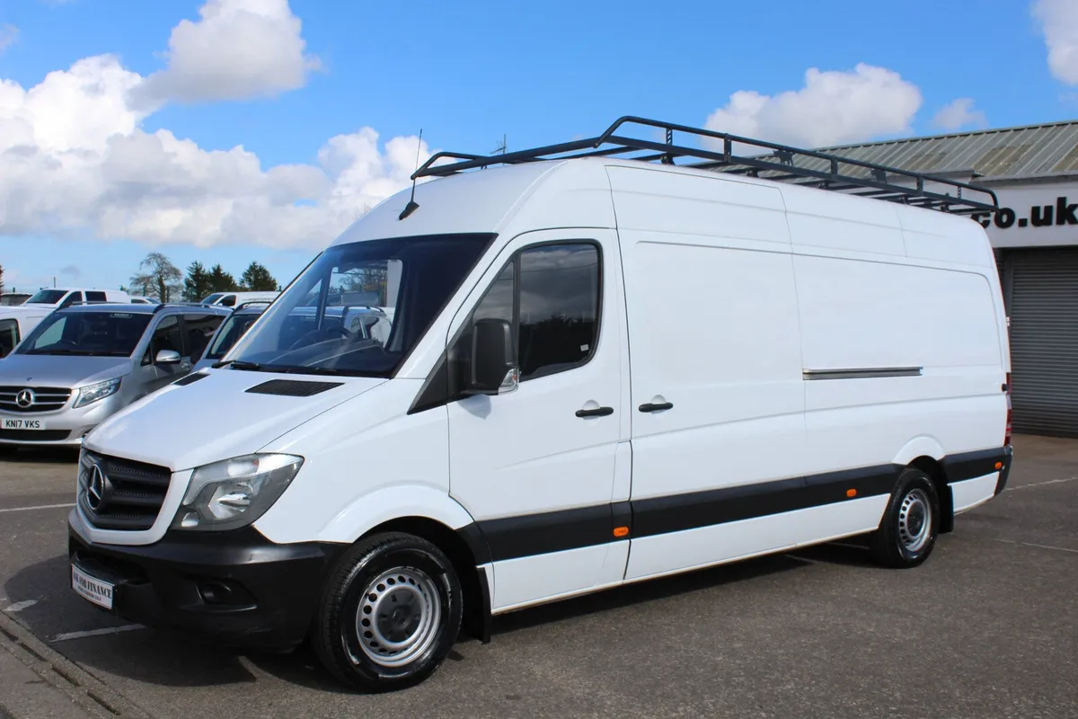 2017 Mercedes-Benz Sprinter 314 LWB HR - Image 1