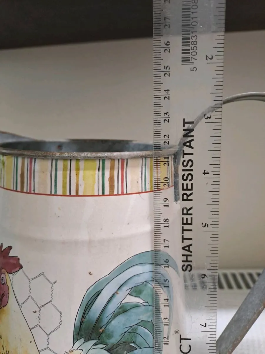 Rustic Enamel Jug with Rooster Design - Image 2