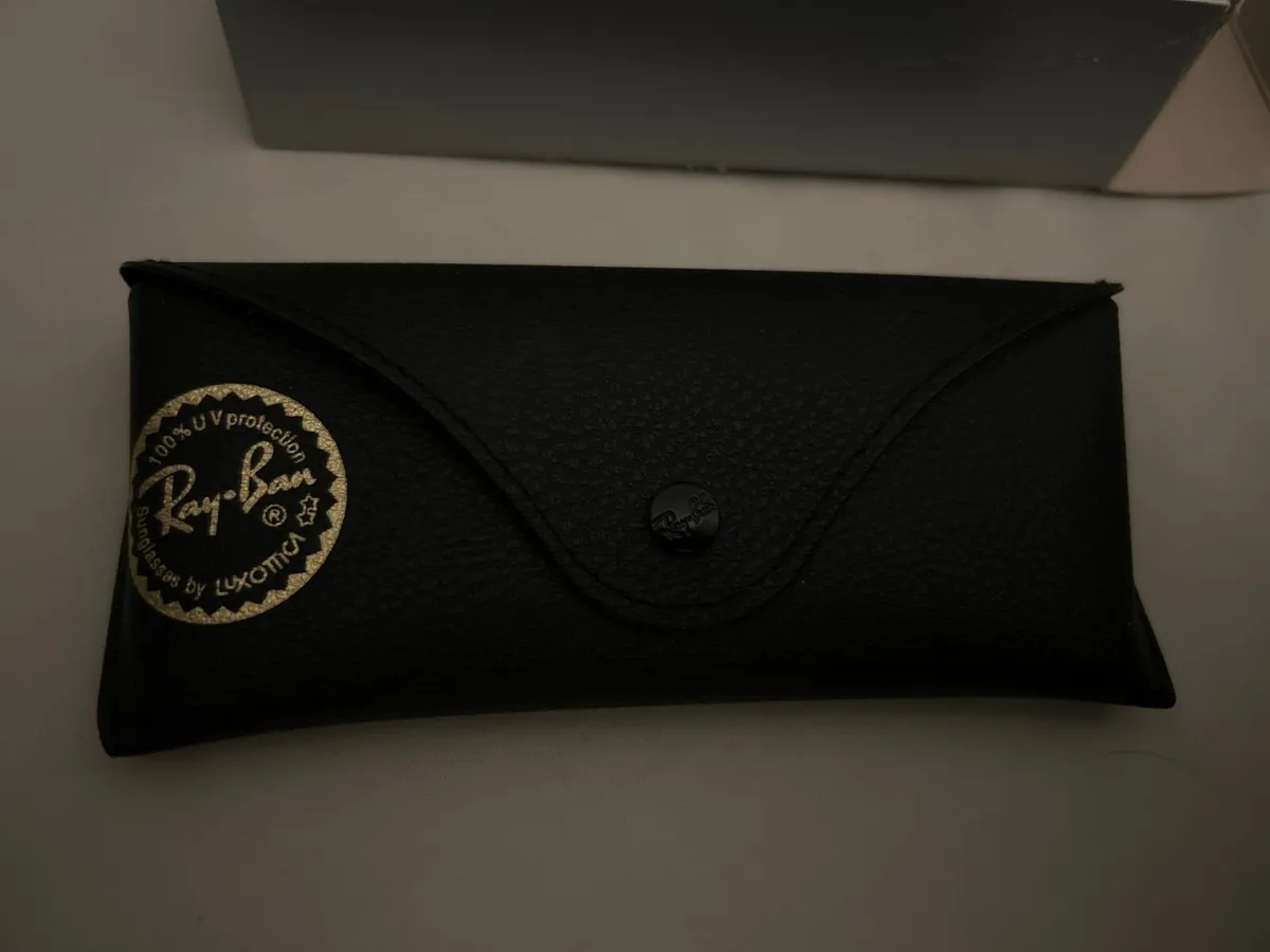 Ray ban sunglasses - Image 3