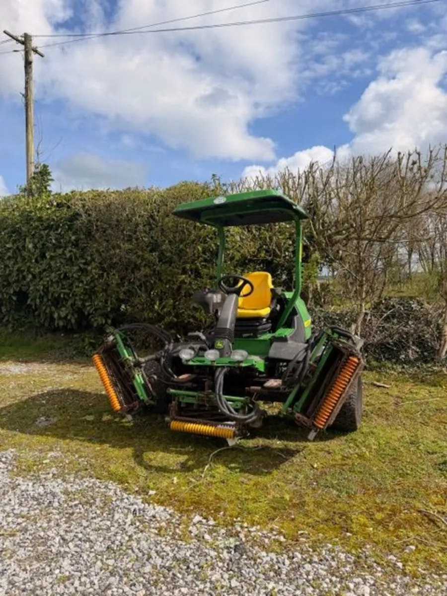 JOHN DEERE LAWN MOWER