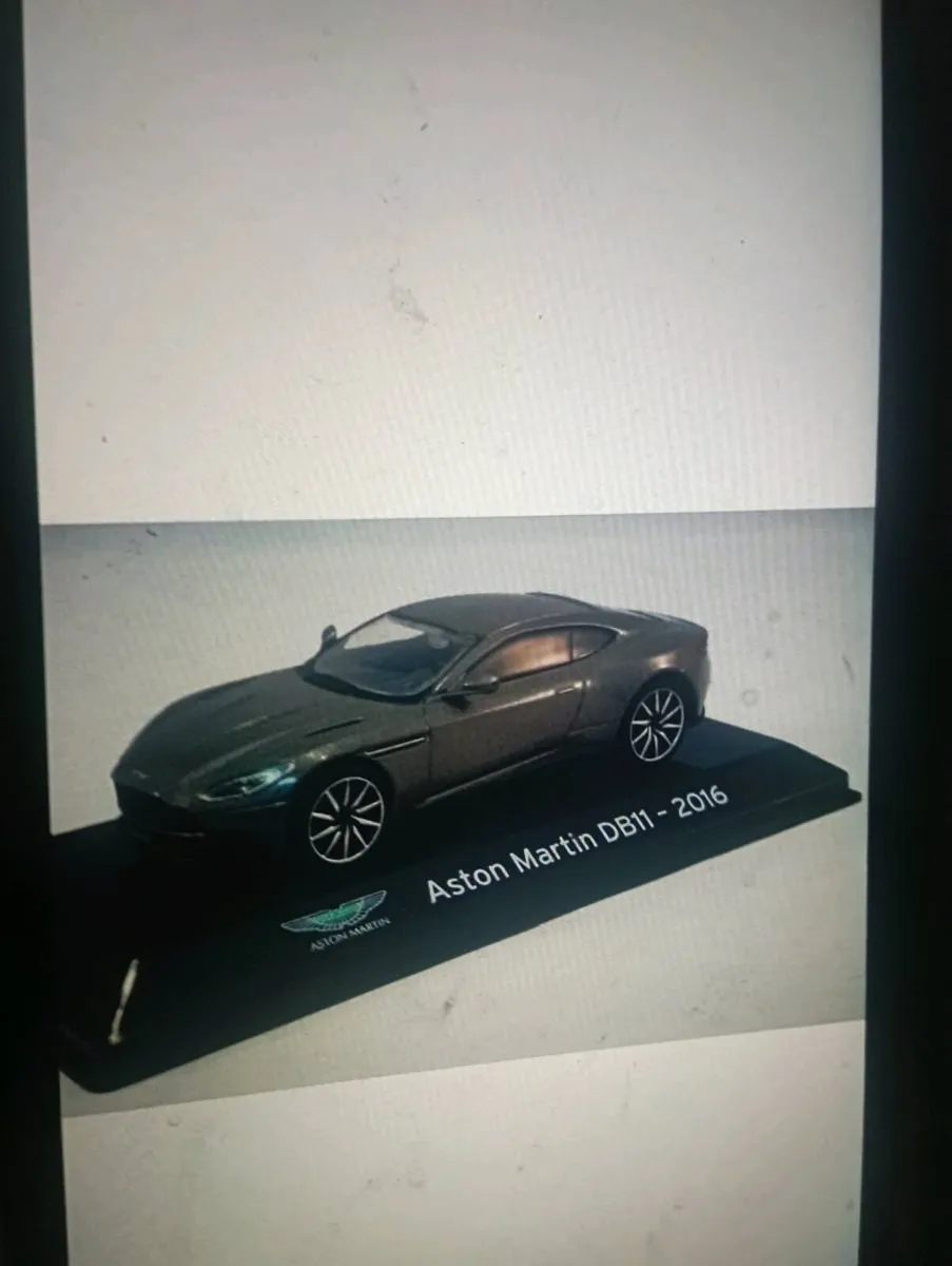 ASTON MARTIN DB11 2016 GUNMETAL  GREY 1-43 SCALE. - Image 2