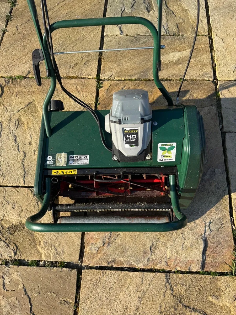 Allett electric battery lawnmower - Image 1