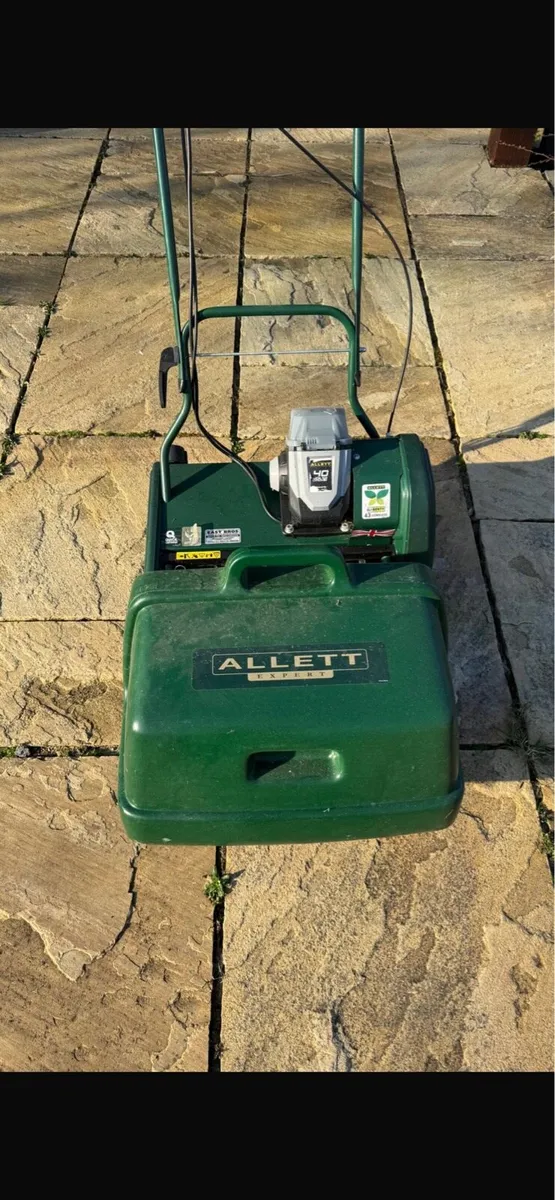Allett electric battery lawnmower - Image 2