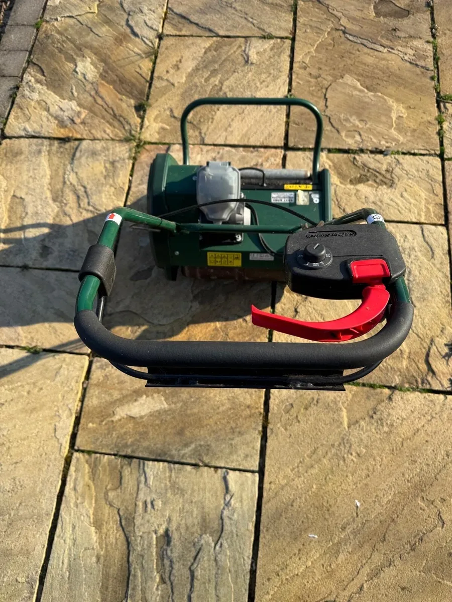 Allett electric battery lawnmower - Image 3