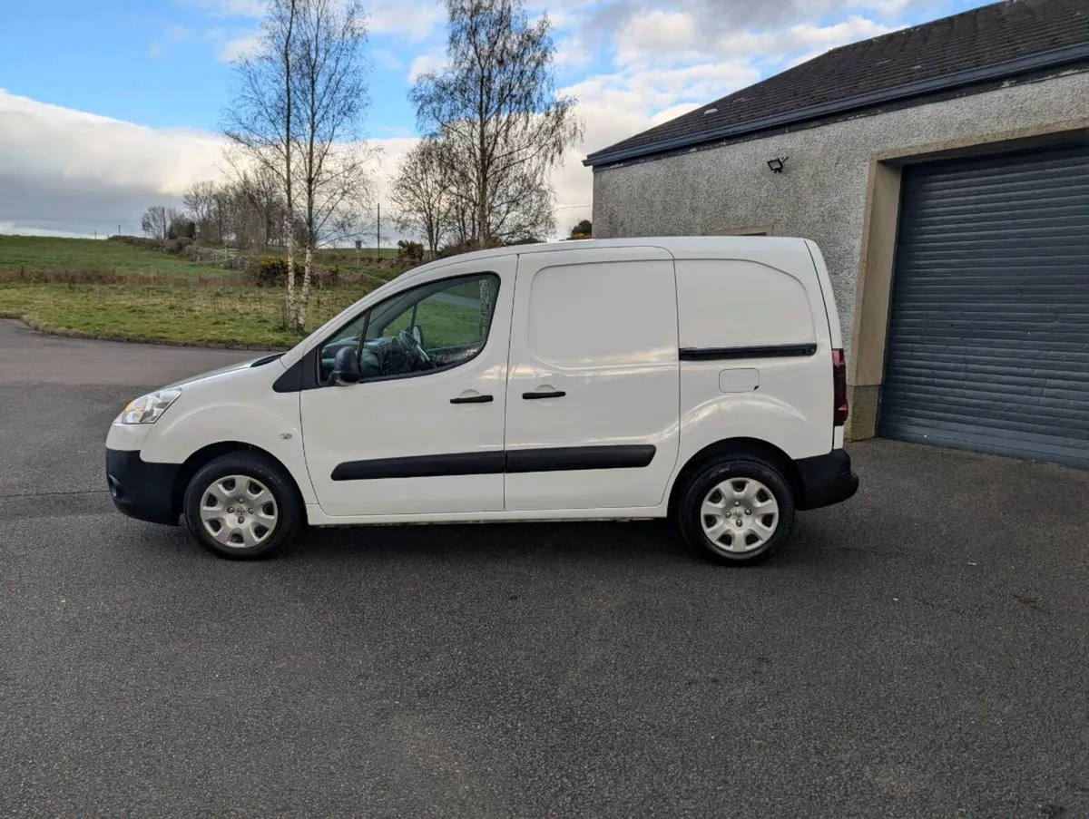 2015 Peugeot Partner - Image 4