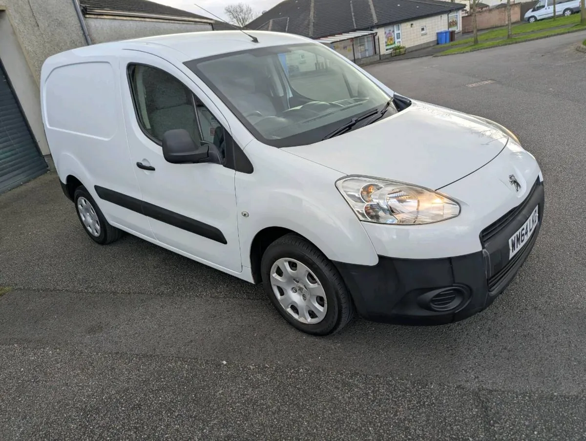 2015 Peugeot Partner - Image 2