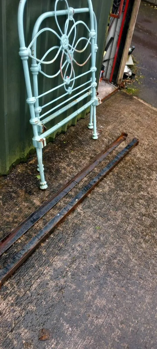 3ft single cast iron bed - Image 2